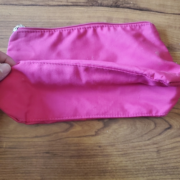 Lancome J'aime Paris! Hot Pink Makeup Bag - Picture 4 of 7